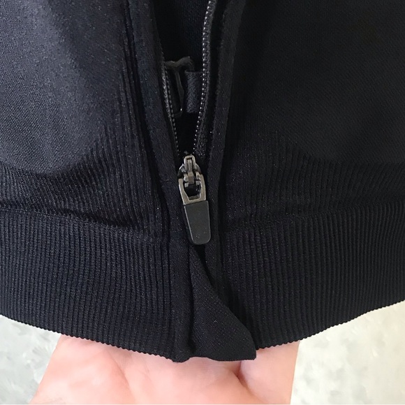 NWOT Avia Sports Bra for Women - Picture 6 of 6